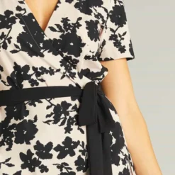 Robe Confiante -Promos Vestinia Magasin 019a53897fced9188128006a4140