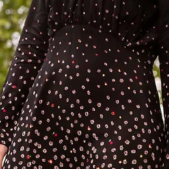 Robe Lian Noir -Promos Vestinia Magasin 0e7c5ecdfc698f9540ed6ca44782