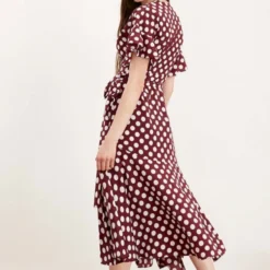 Robe Eliana Polka Dot -Promos Vestinia Magasin 2bc3117f0be8f997fc53eeb99fbd