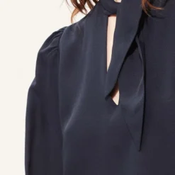 Tara Jarmon Robe Marine -Promos Vestinia Magasin 3b2867902ee60a83887e8e5c72d8