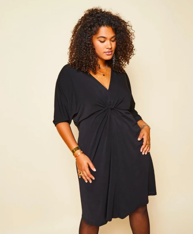 Robe Yona Noire 3 Robe Yona Noire – Image 3