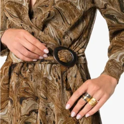 Nanushka Robe Kemper 8 Nanushka Robe Kemper -Promos Vestinia Magasin 70a7b3c51d4cd4f8ba6bb3fef75a