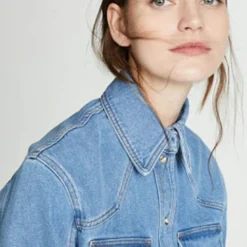 Nanushka Robe Vilma -Promos Vestinia Magasin 746ee2676777a49ff12ed0ea3068