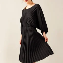 Robe Sophea Noire