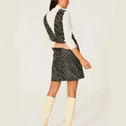 Samsoe Samsoe Robe Lina Black Flower -Promos Vestinia Magasin 98afe415b0355d935297be33764d