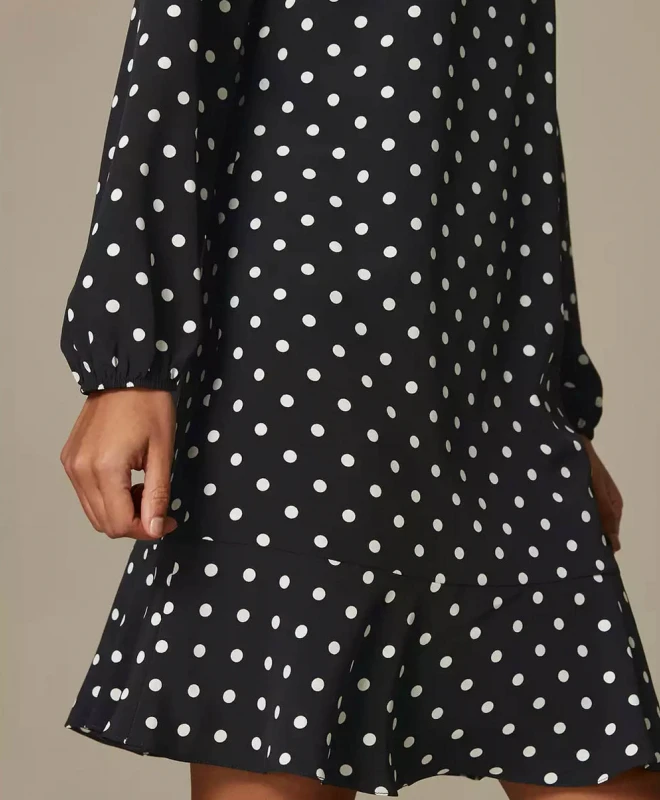 Wallis Robe Flippy Hem 3 Wallis Robe Flippy Hem – Image 3