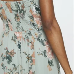 Robe Sunilla -Promos Vestinia Magasin 9e857f17ae98d4af188067f2dd01