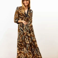 Robe Telia -Promos Vestinia Magasin b0ed3a5034aafbb23ea30a157102