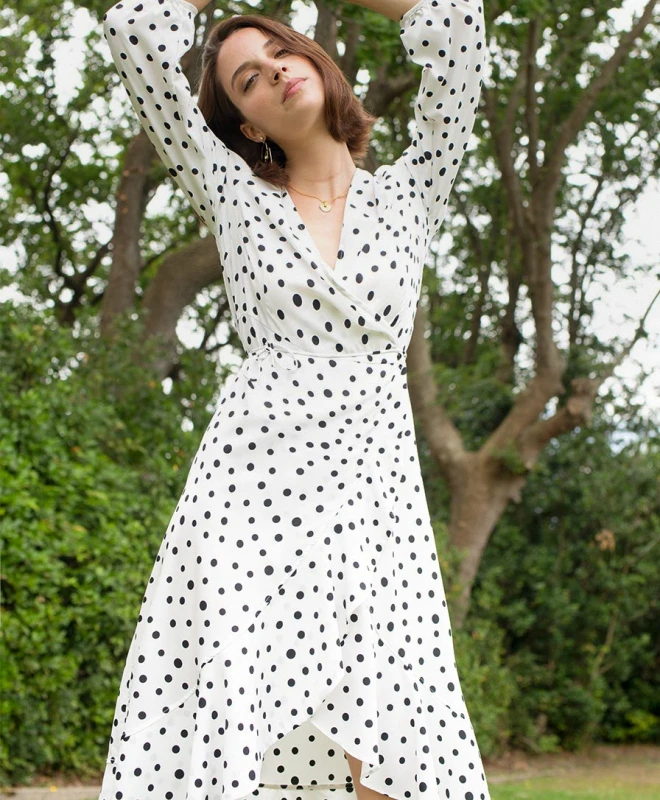 Robe Henna White 1 Robe Henna White