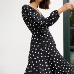 Wallis Robe Polka Dot Wrap